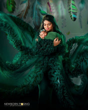 Load image into Gallery viewer, Green Arianna Gown M-XL