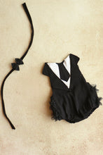 Load image into Gallery viewer, Boss Baby Girl Outfit 6-9m
