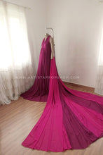 Load image into Gallery viewer, Shaya gown M-L
