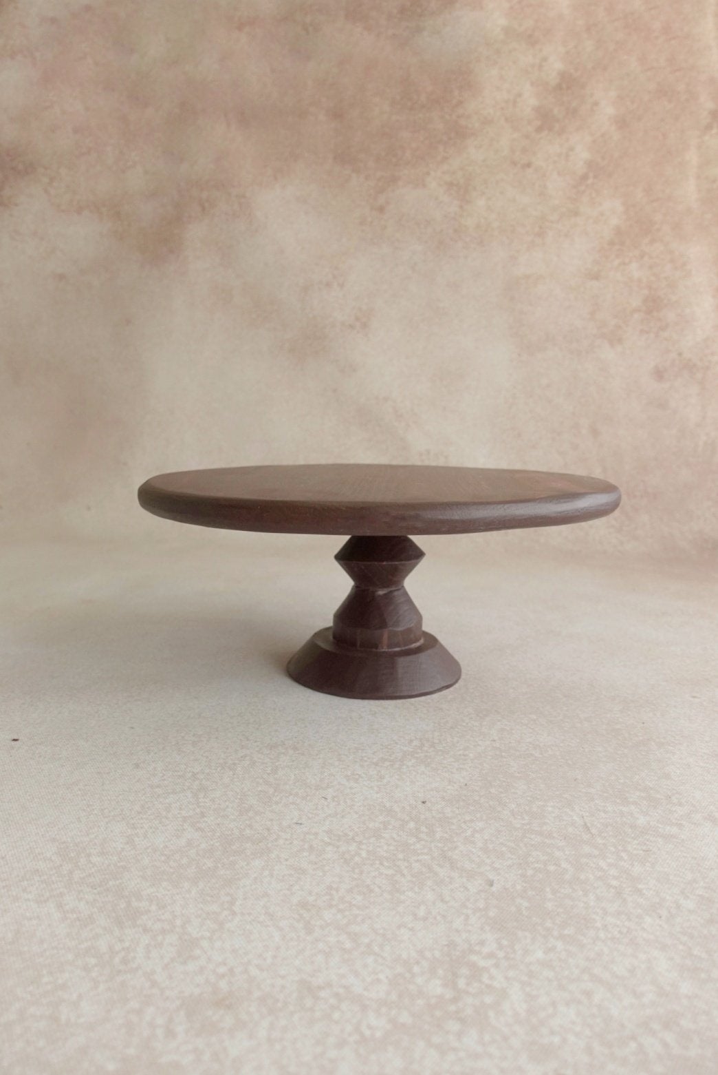 Cake stand - Brown