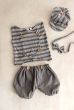 Load image into Gallery viewer, Greyson Romper 3-6m
