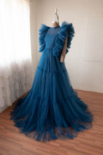 Load image into Gallery viewer, Evangeline Gown L-XL
