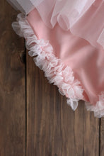 Load image into Gallery viewer, Michella romper 9-12m
